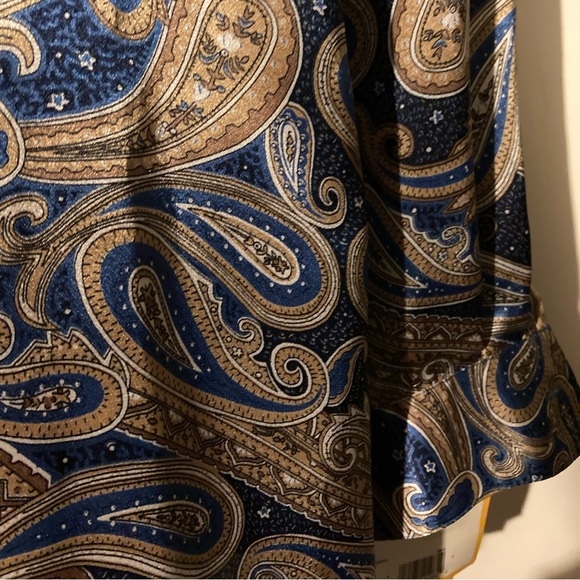 Patterned Top - Picture 3 of 5